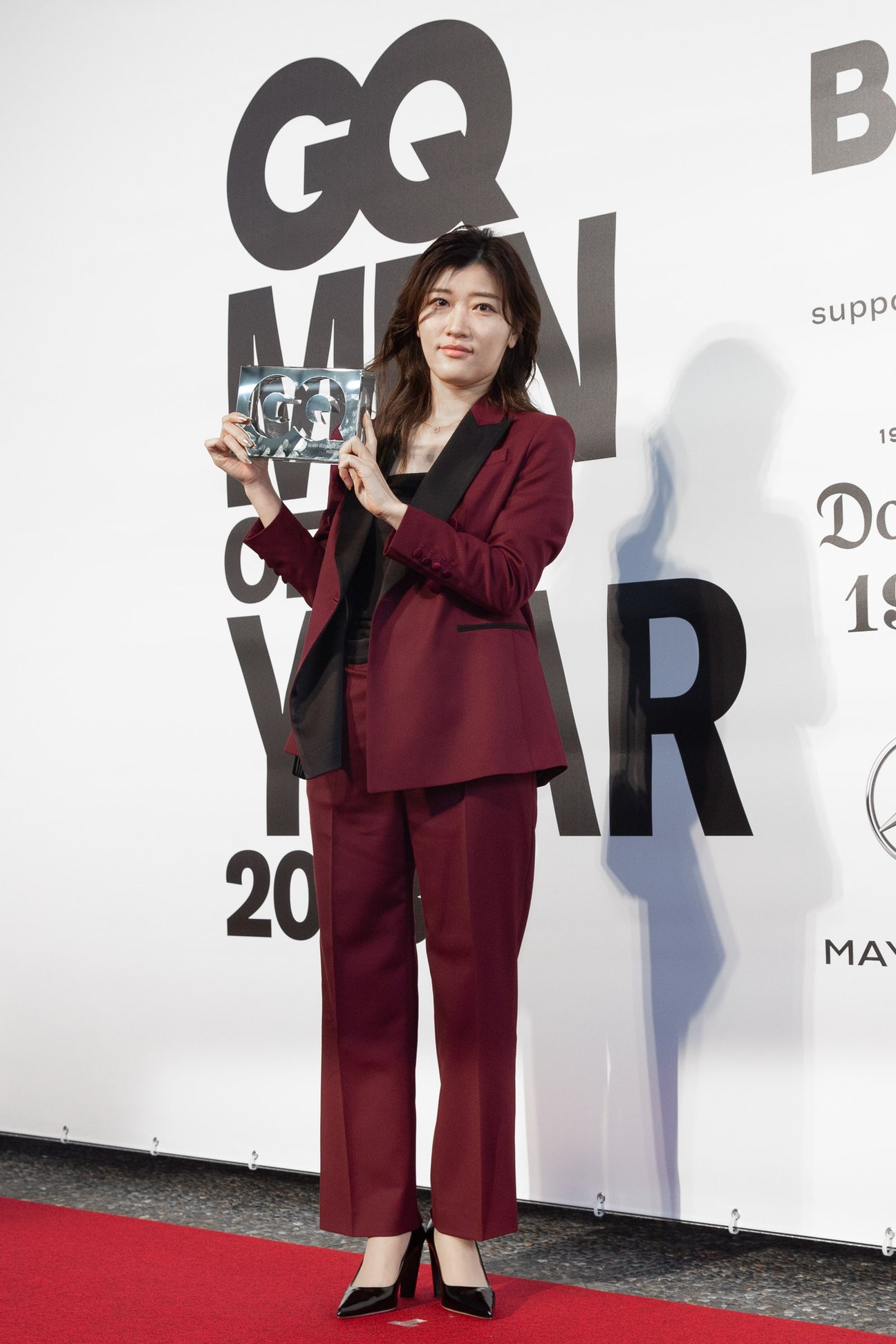 「GQ MEN OF THE YEAR 2023」を受賞したヒコロヒー