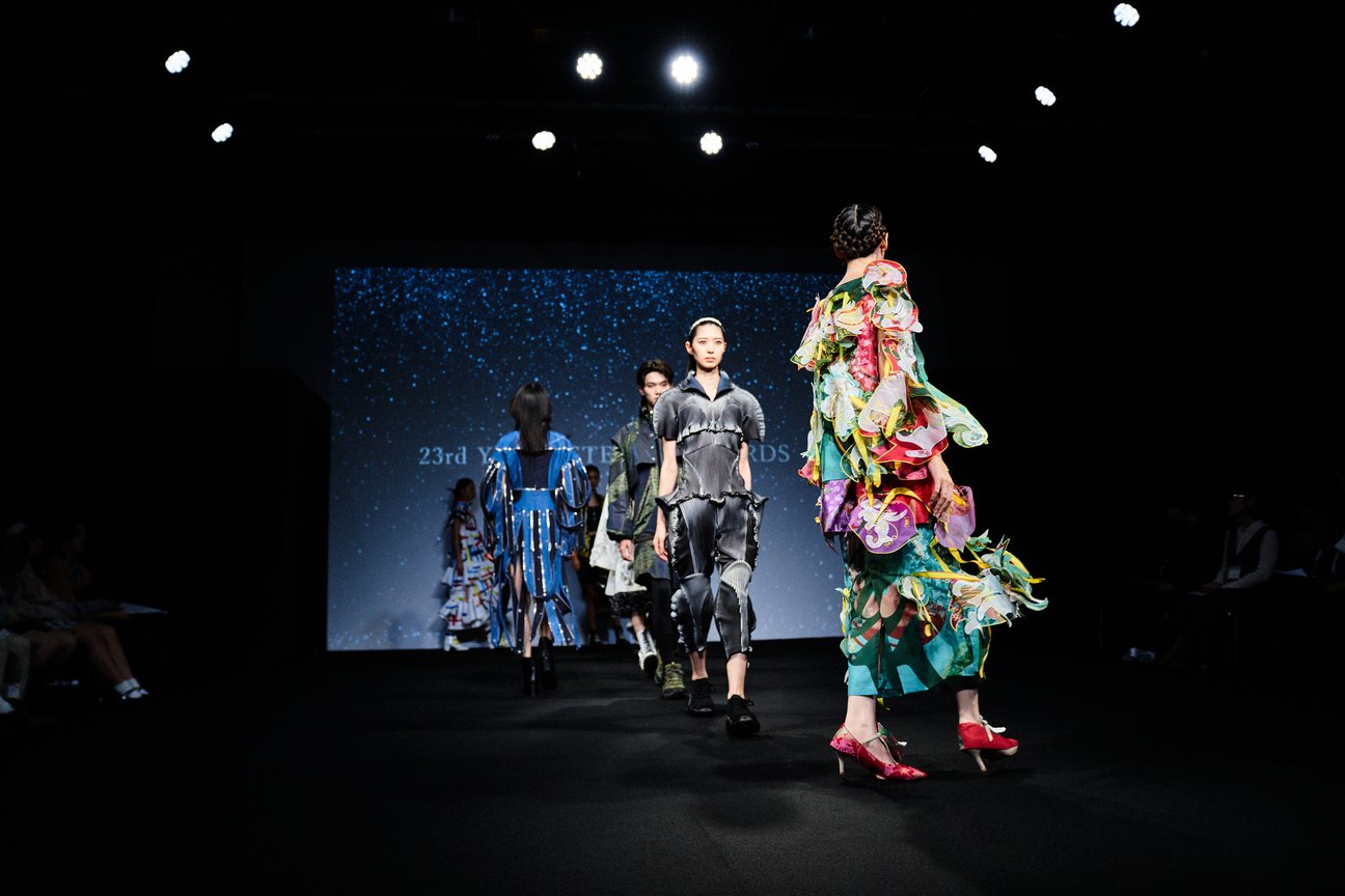 日本最大級の学生向けファッションコンテスト「YKKファスニングアワード」グランプリが発表