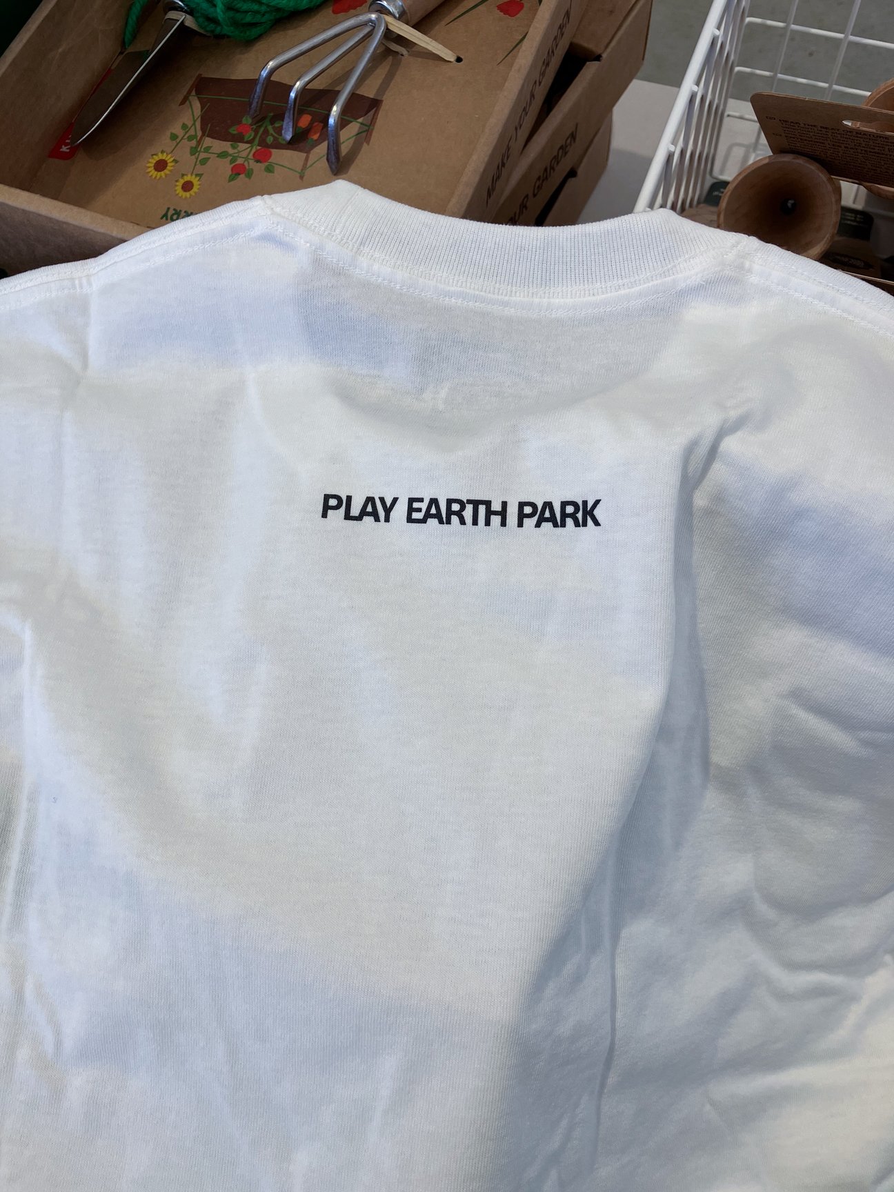 Tシャツ背面のプリント