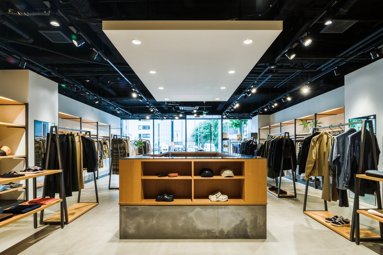 北海道のセレクトショップ「マウ」の店内
