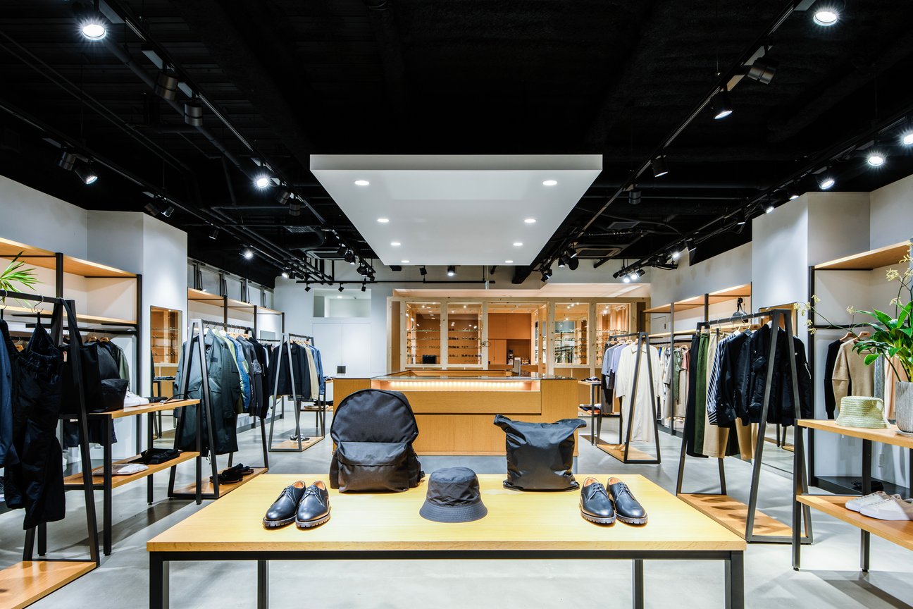 北海道のセレクトショップ「マウ」の店内