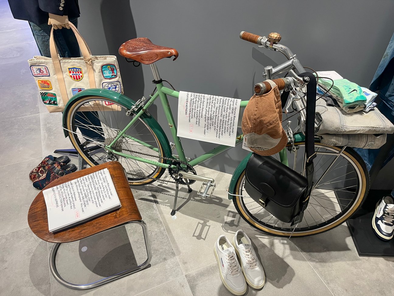 ベイクルーズ新業態の店内