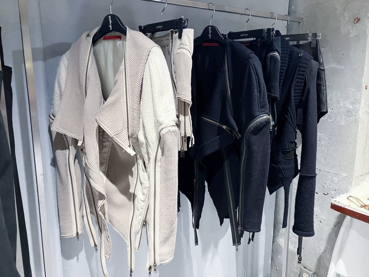ムッシャンの2024年秋冬コレクション展示会の様子