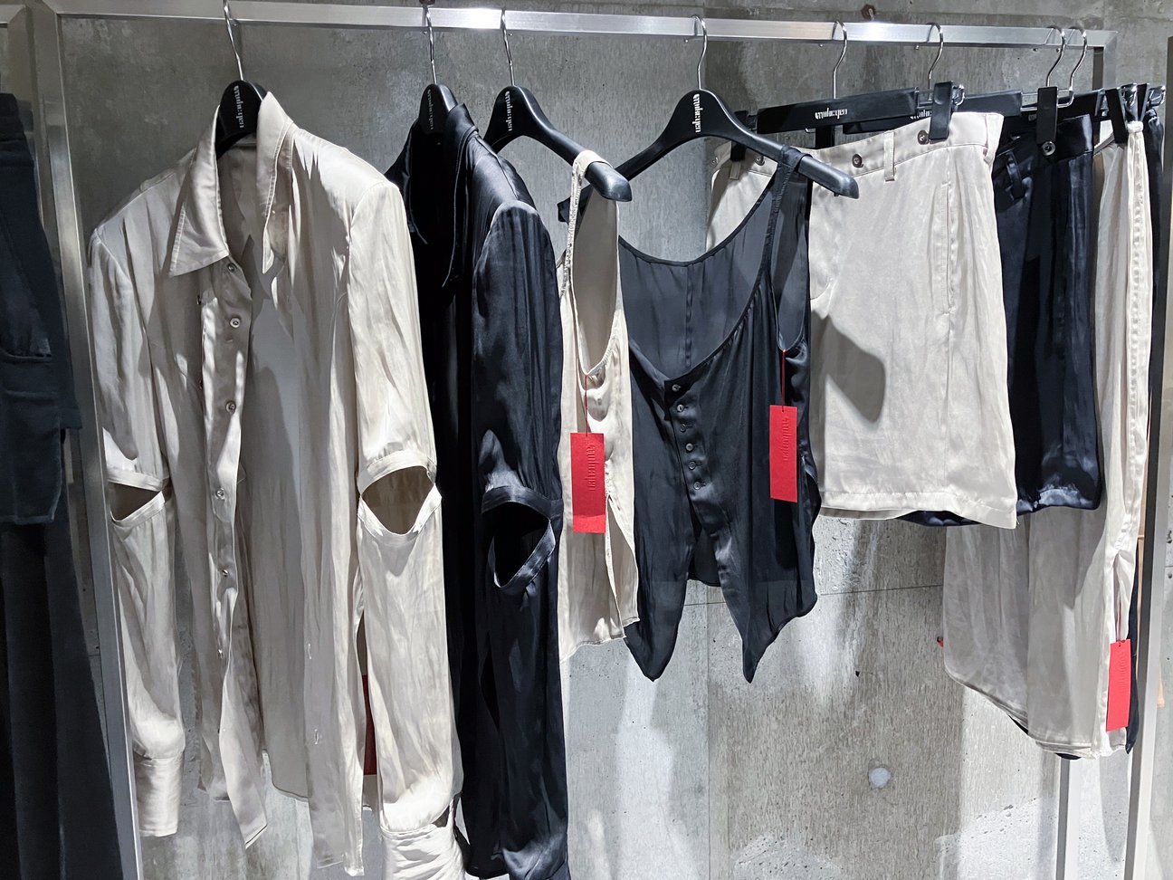 ムッシャンの2024年秋冬コレクション展示会の様子