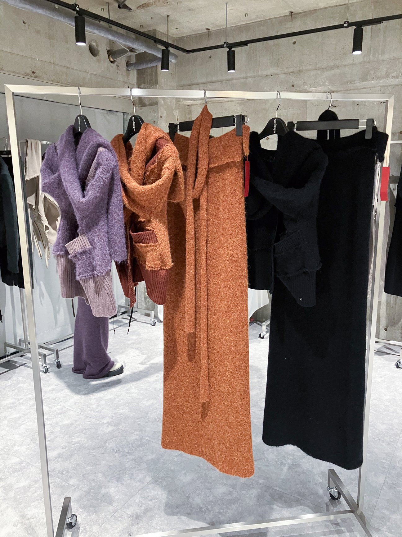 ムッシャンの2024年秋冬コレクション展示会の様子