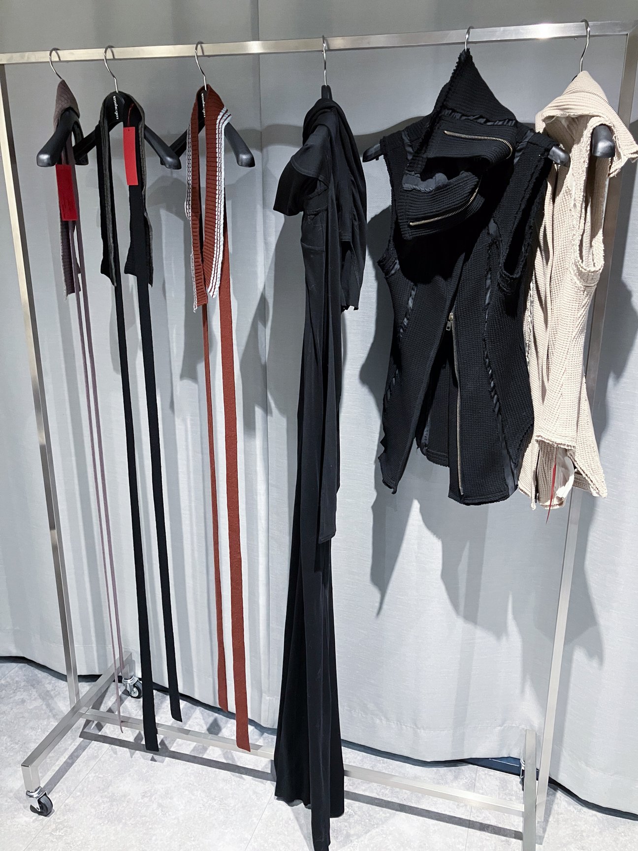 ムッシャンの2024年秋冬コレクション展示会の様子
