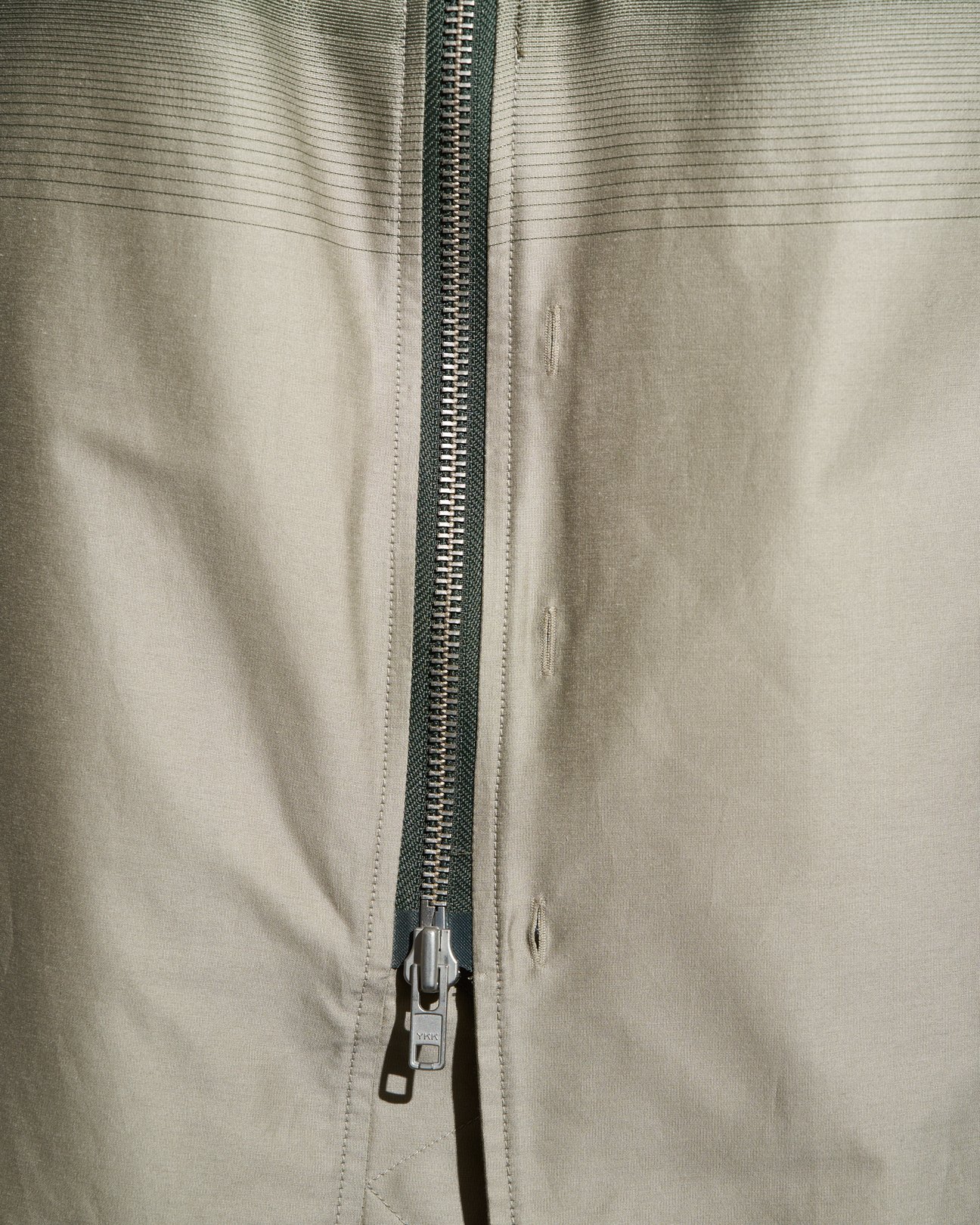 タークのMA-1シャツ