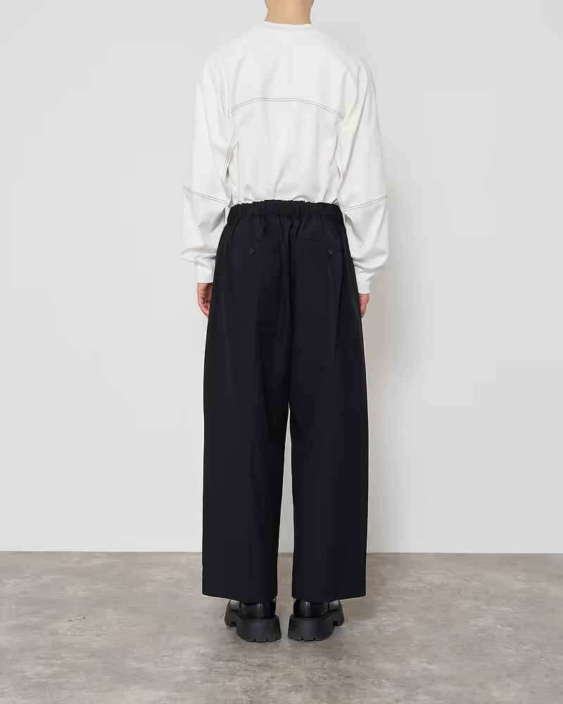 チノのロングTシャツ