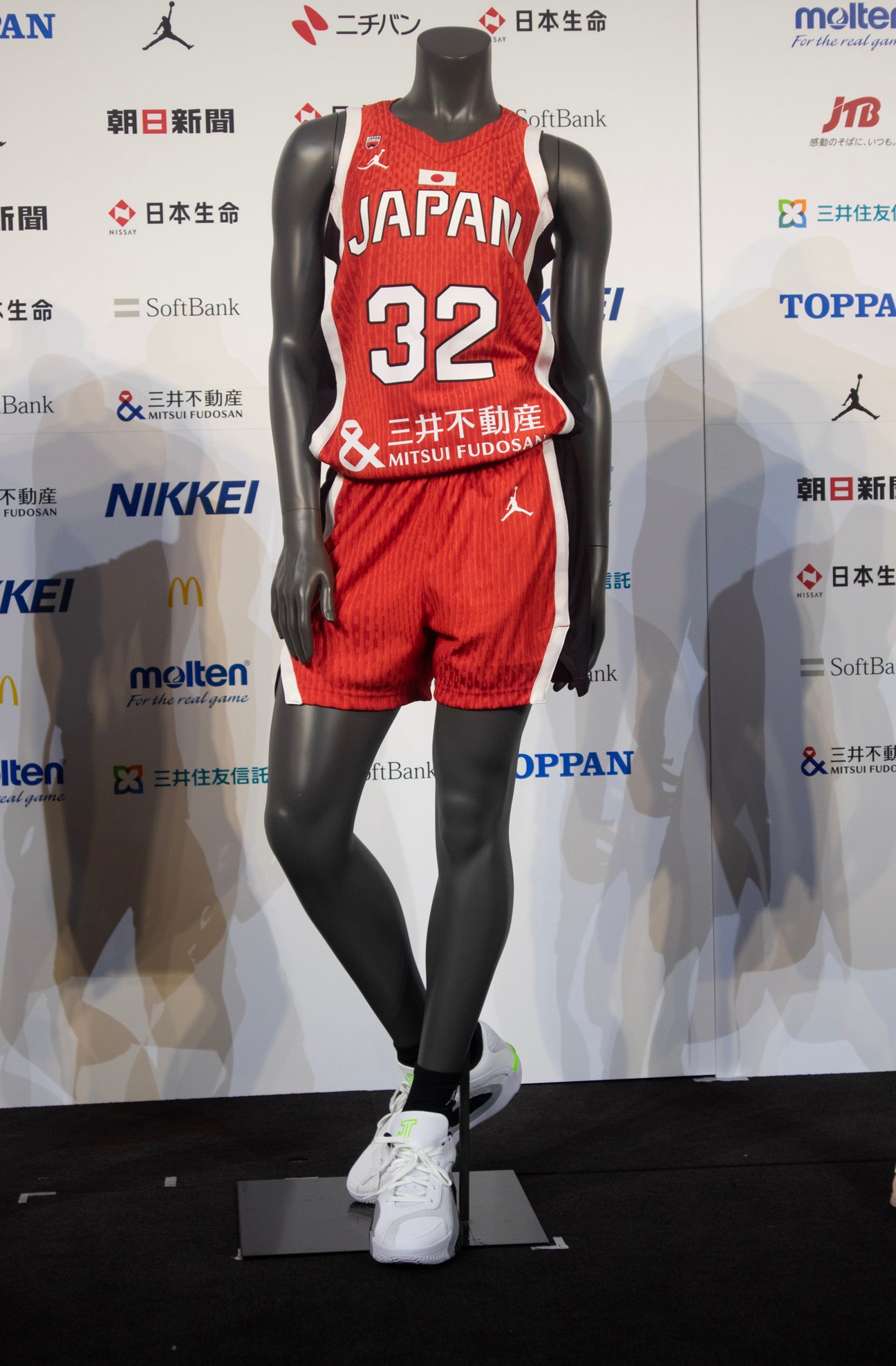 新しい時代の幕開け」 ジョーダン ブランドがバスケ日本代表の新