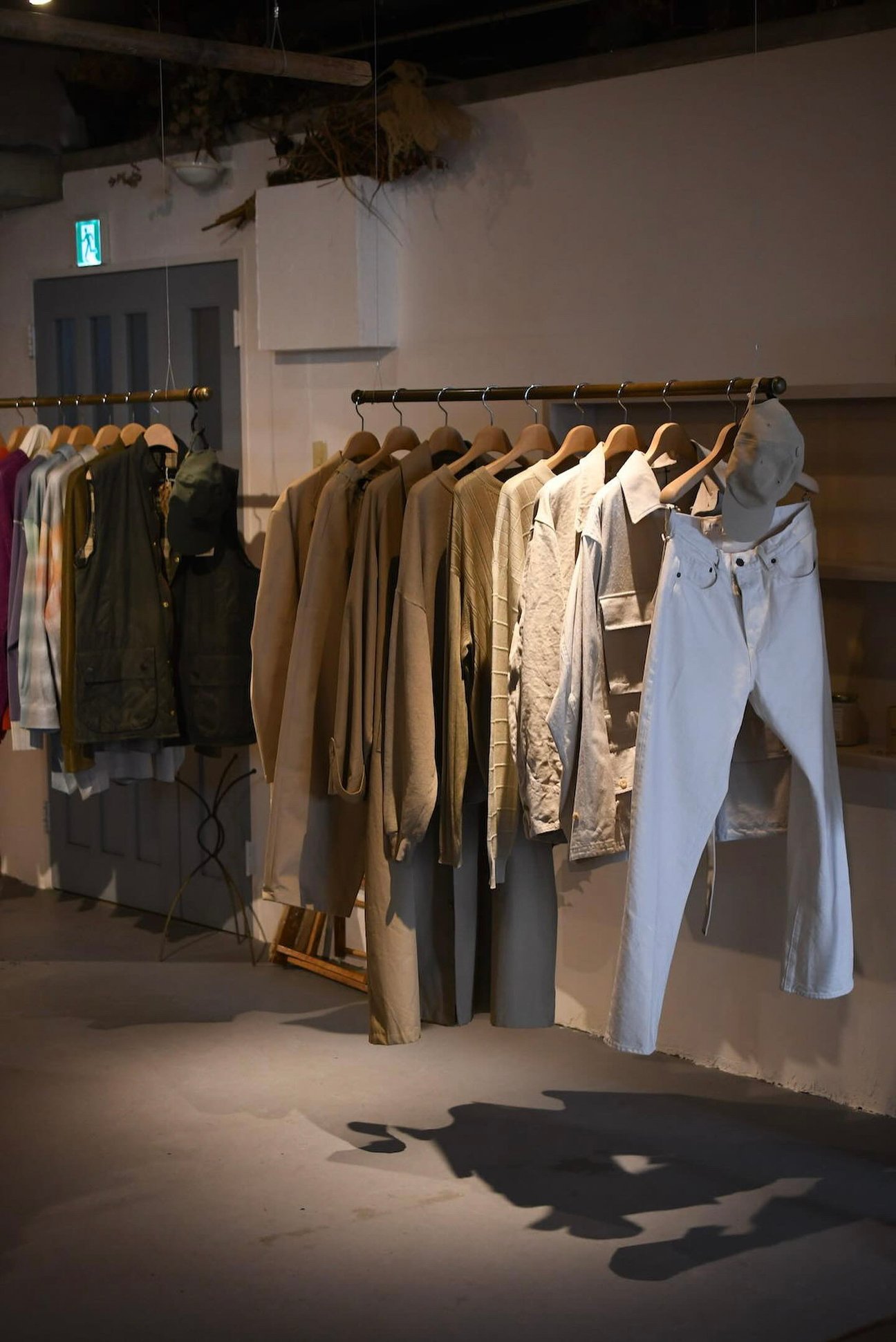 宮城県のセレクトショップ「nariwai」の店内