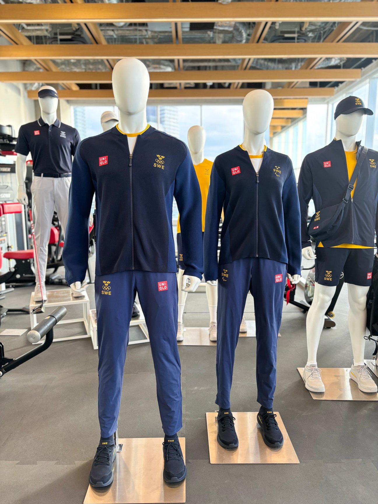 ユニクロが製作したスウェーデンオリンピックチームの大会ウェア