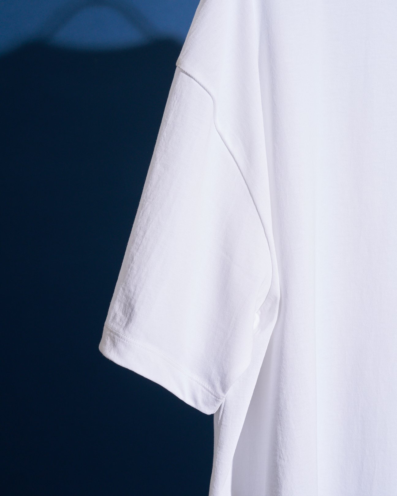 エイトンのTシャツ