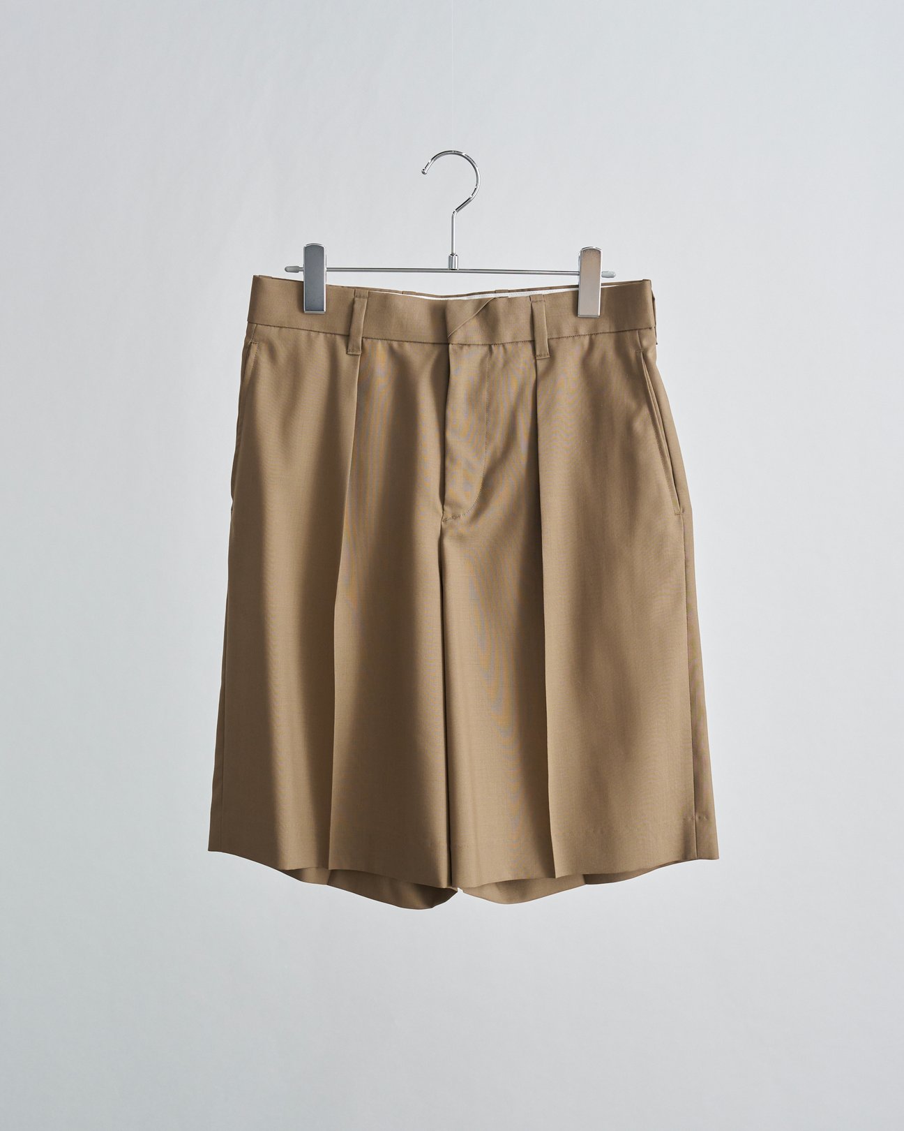 NTNのショートパンツ