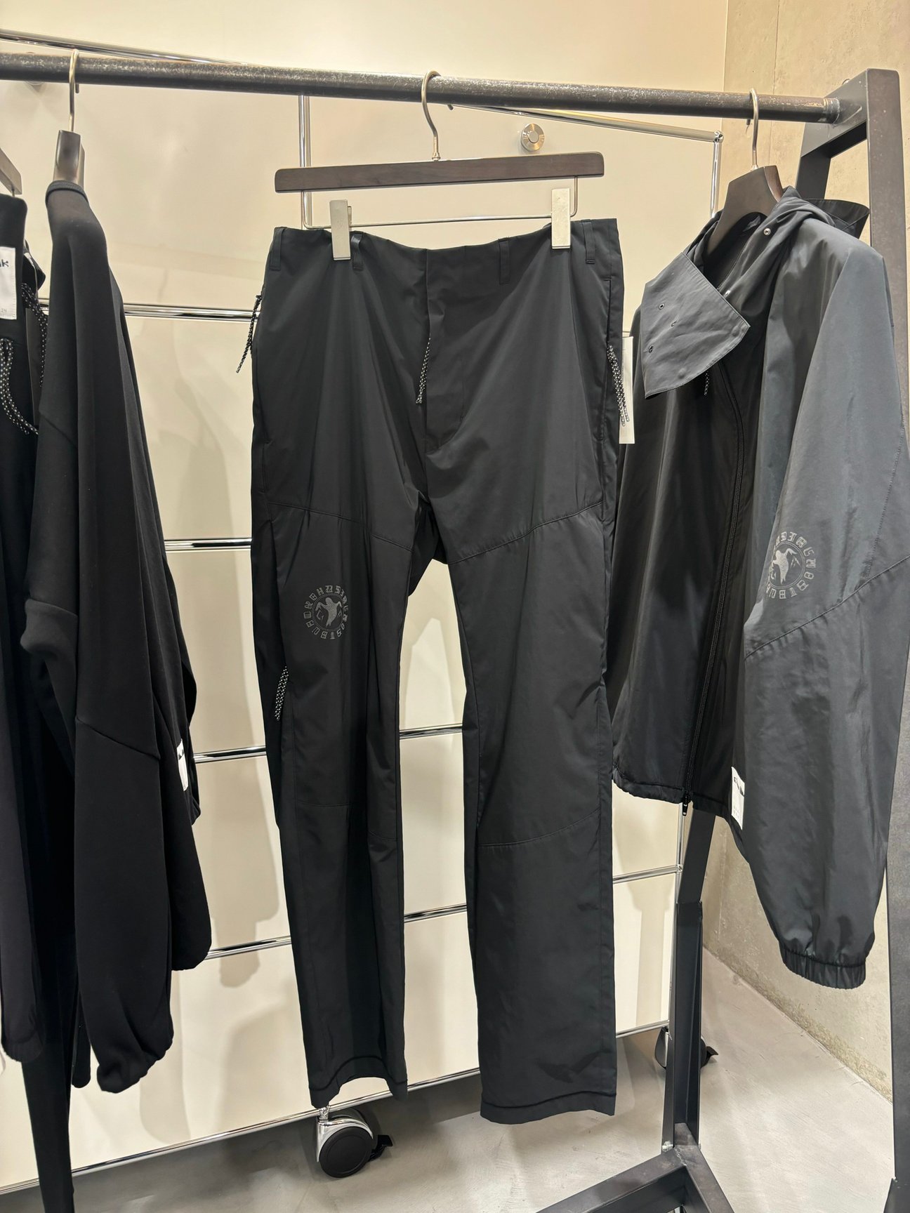 ゴースト オールモストブラック デビューコレクション