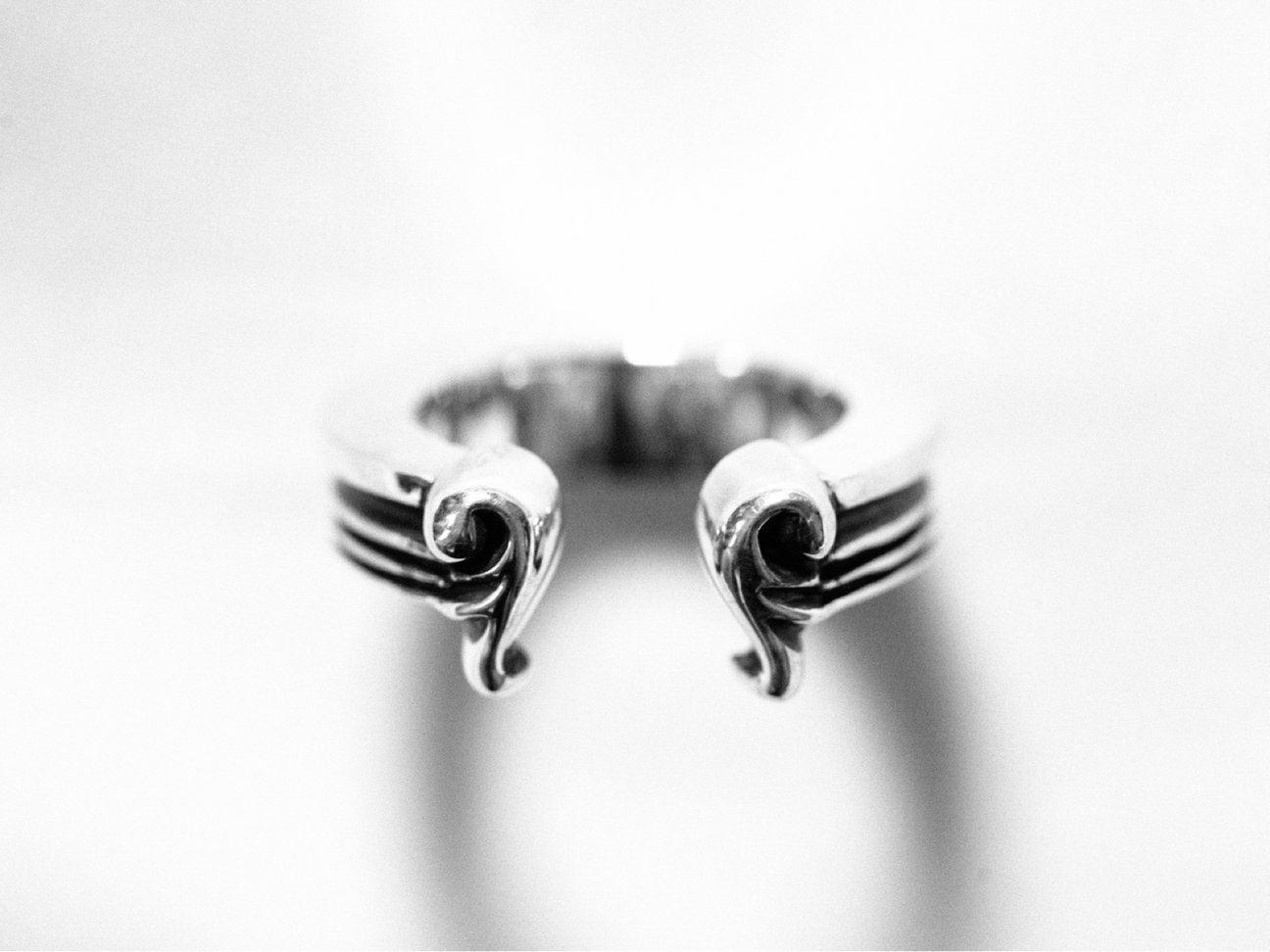 「THRILOGY RING」