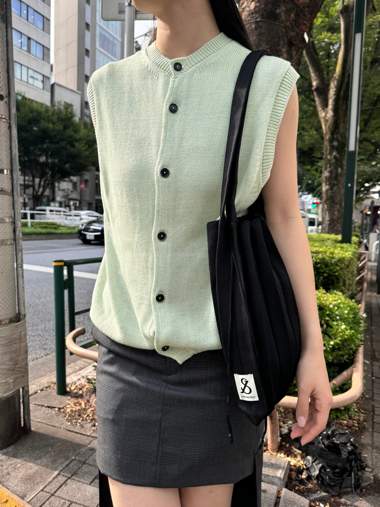 ジョン メイソン スミスのニットベスト