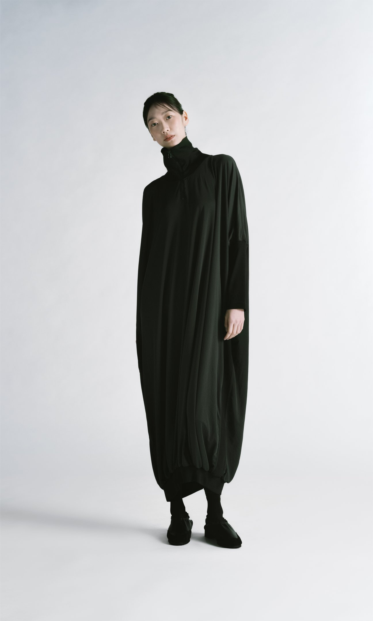 SAMPLE 100 ファッションデザイナー 010キュレーター Phaidon