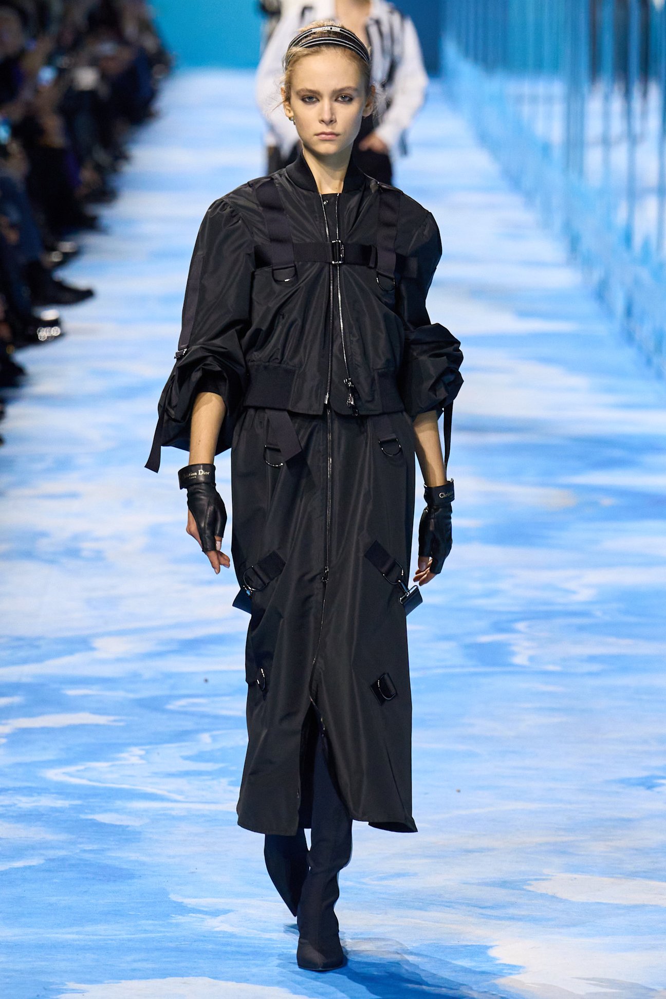DIOR