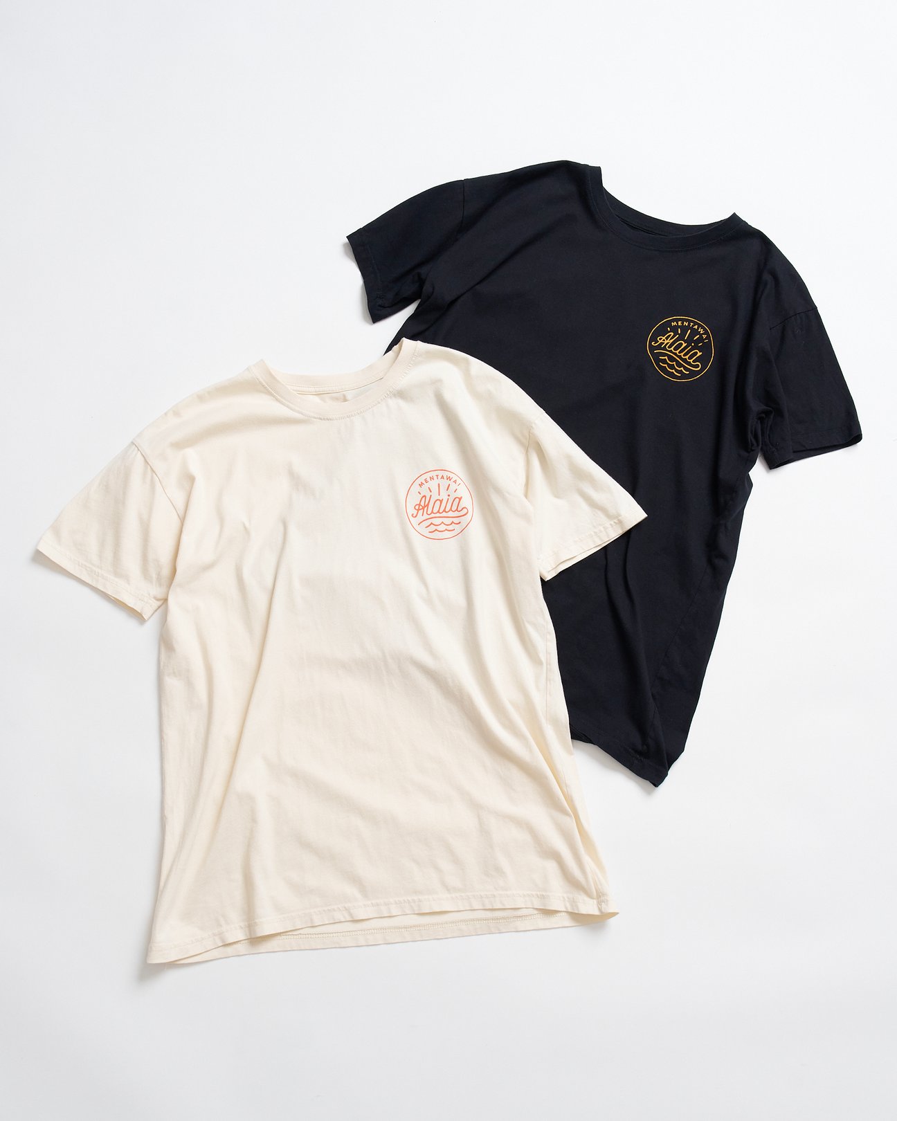 アライアメンタワイのTシャツ