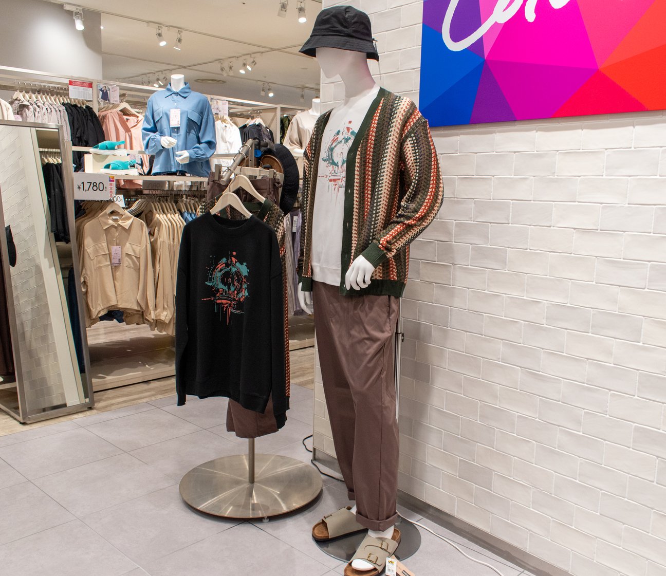 Workman Colorsコレットマーレ桜木町店