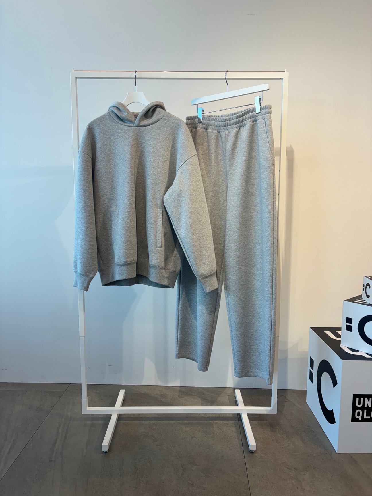 人気品番「スウェットワイドパンツ」