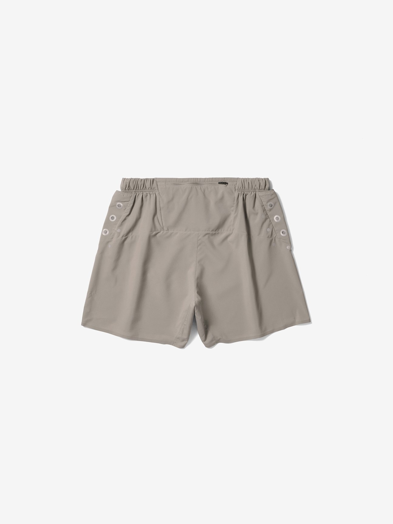 ショートパンツ