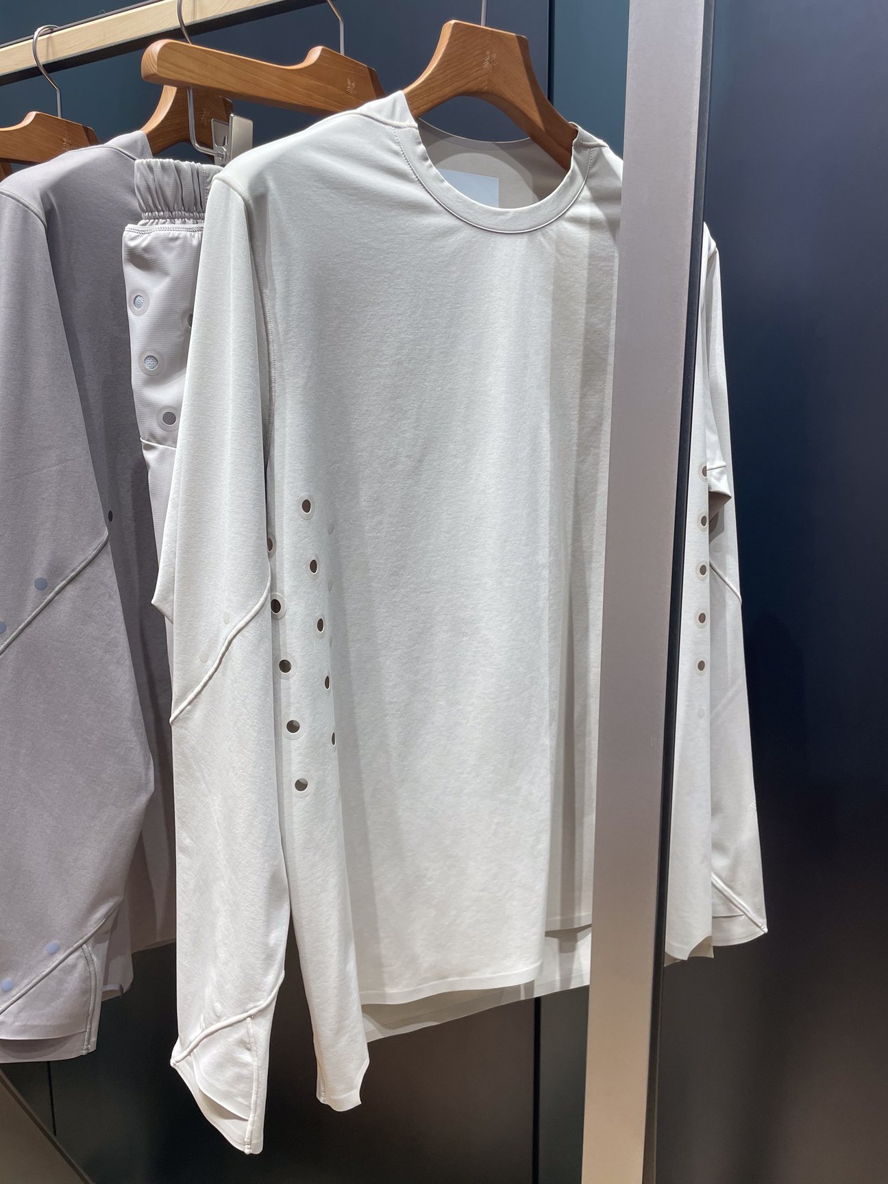 ロングTシャツ