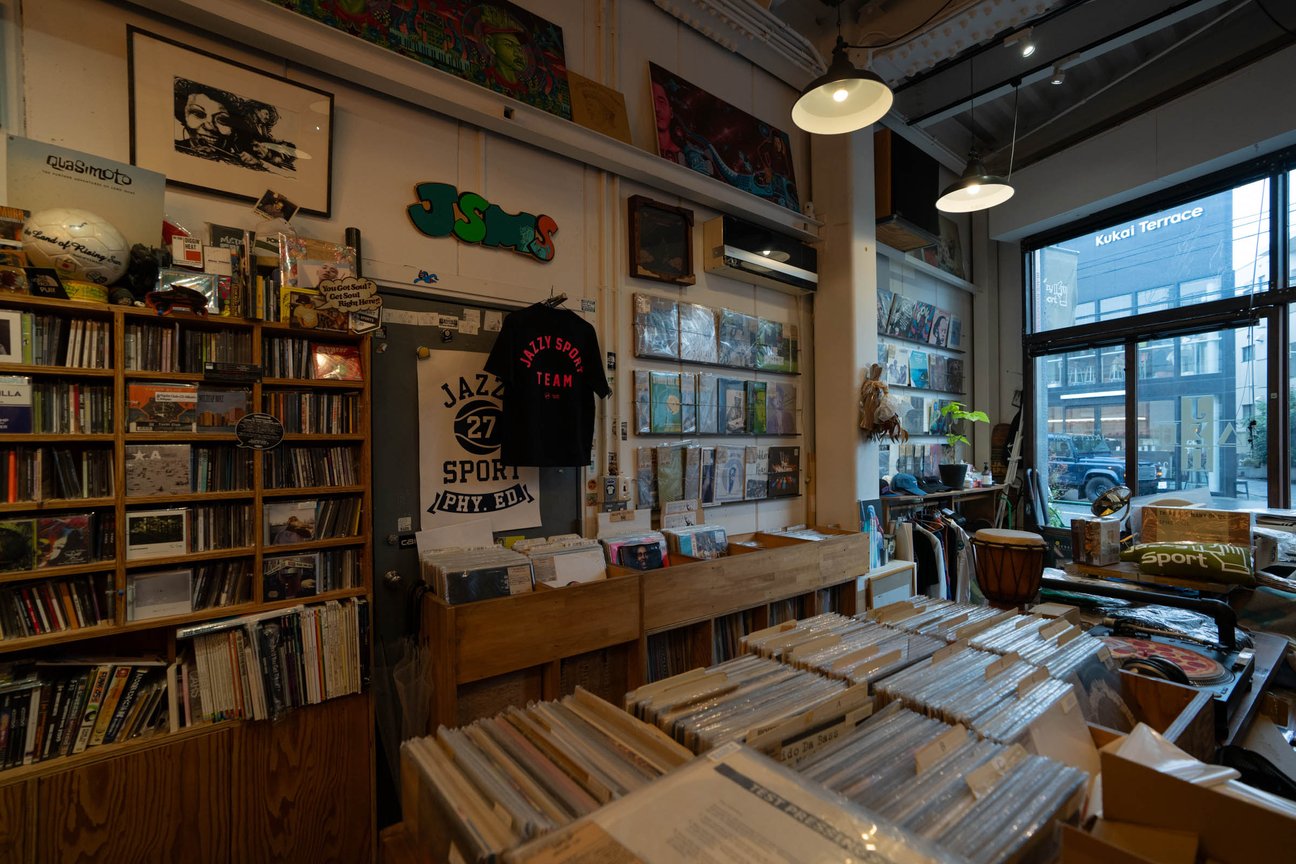 JAZZY SPORT MUSIC SHOP TOKYOの内観