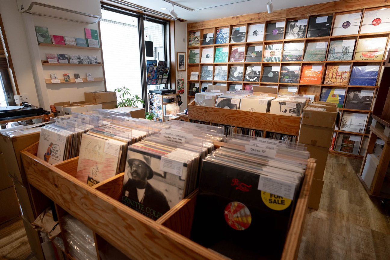 RANA-MUSICA RECORD STOREの内観