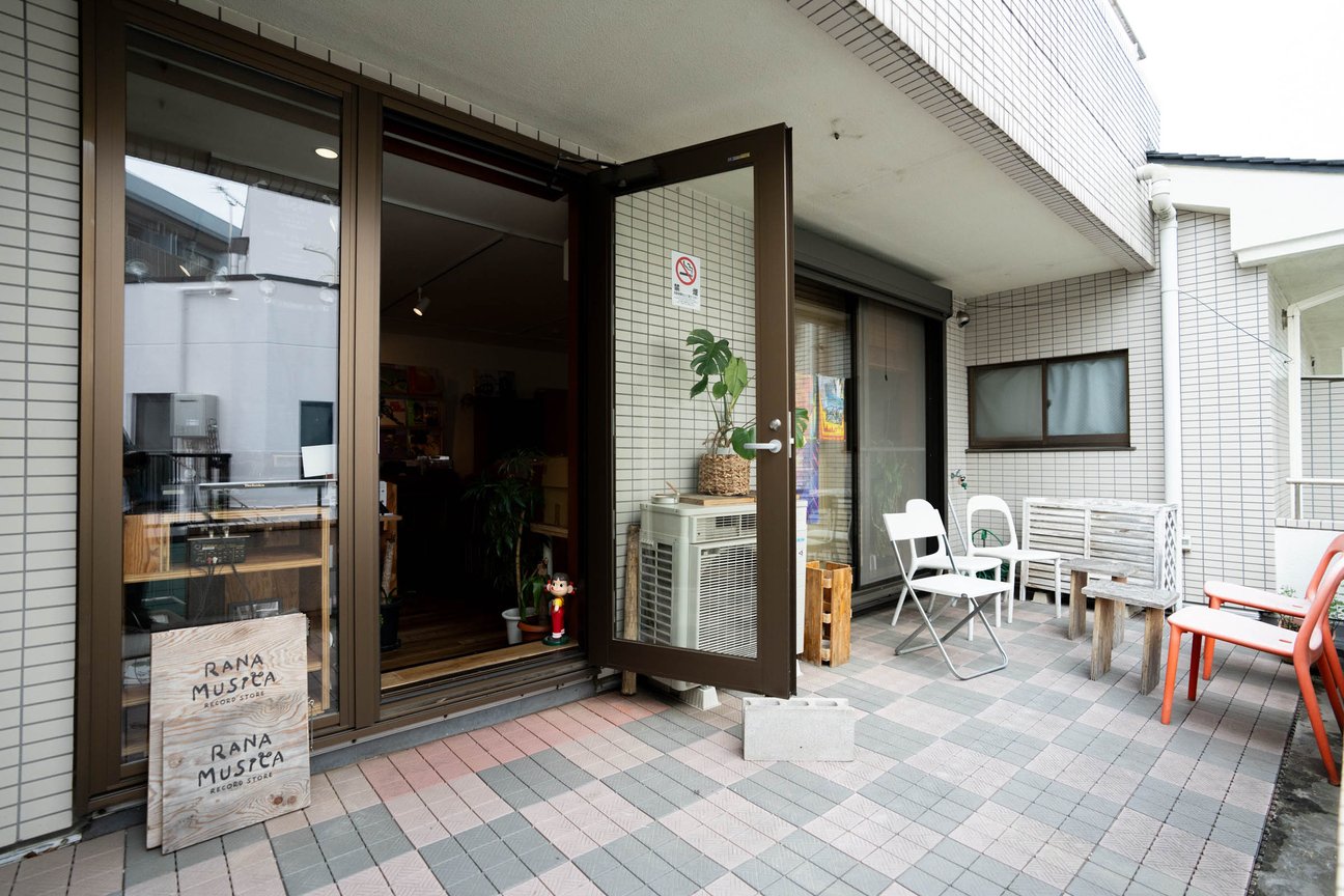 RANA-MUSICA RECORD STOREの外観