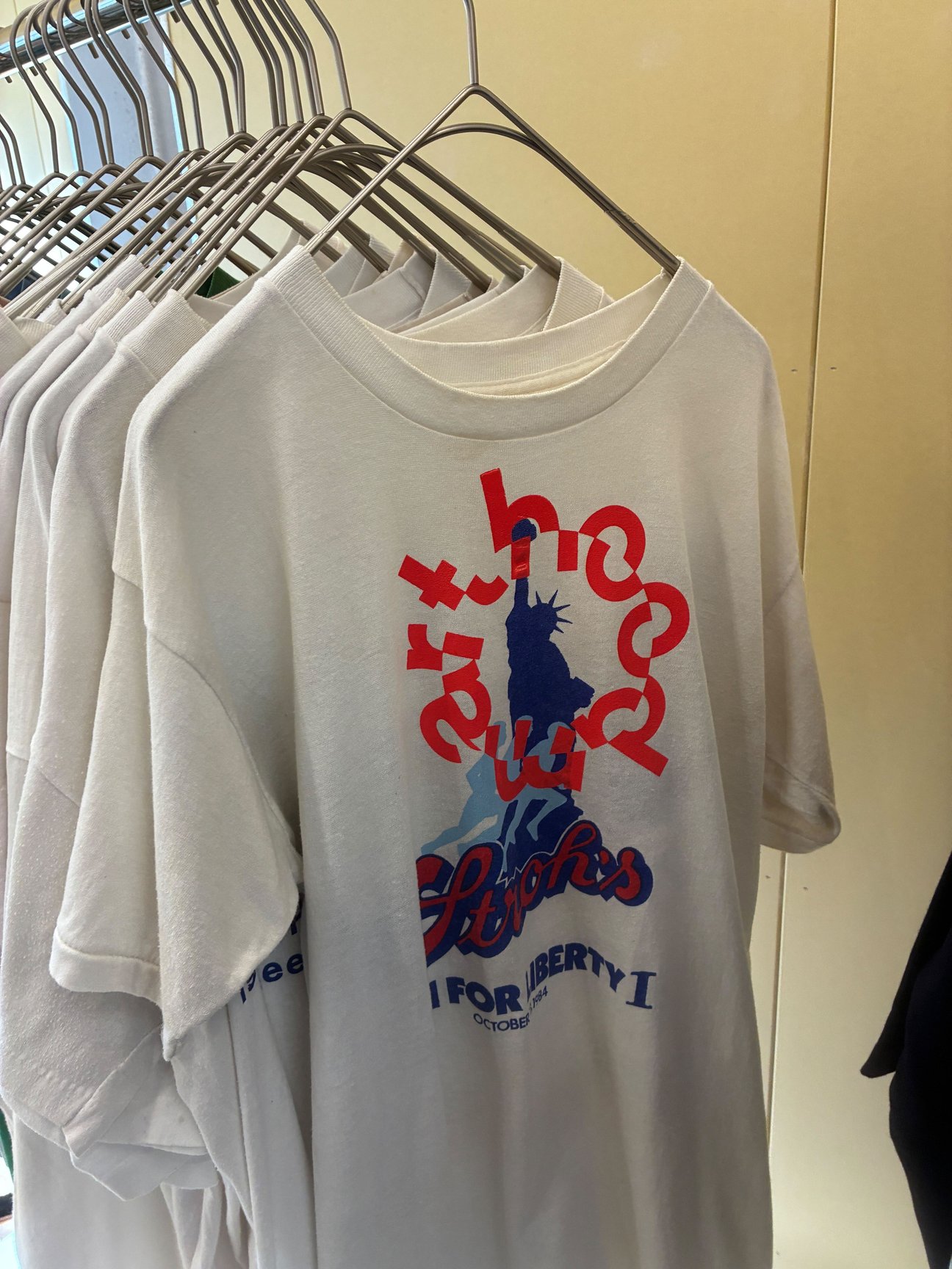 Tシャツ