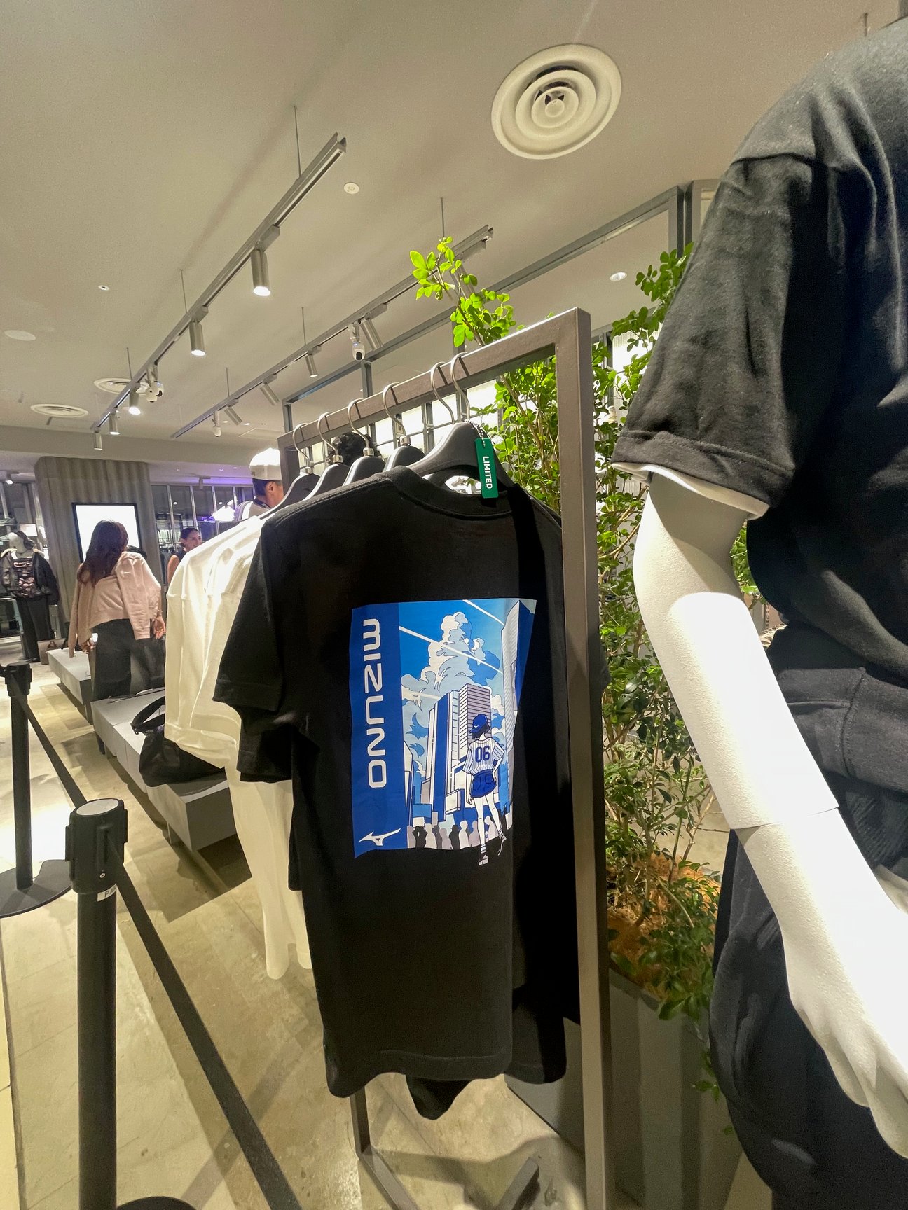 Tシャツ