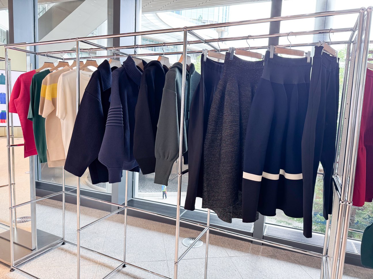 「ネクストループ」のメンズ商品