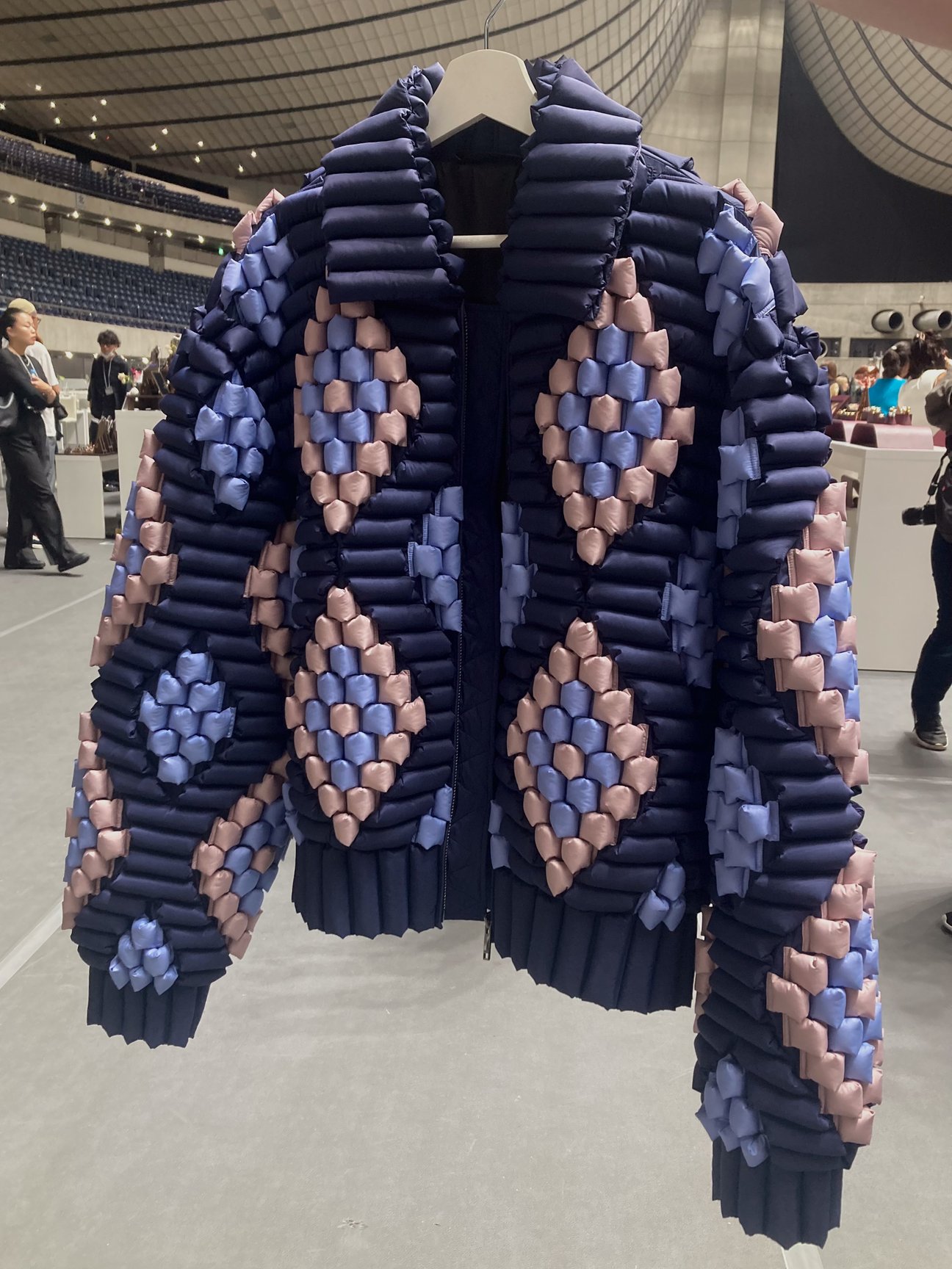 RAXXYのダウン