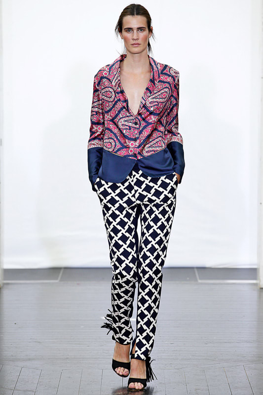 「Baum und Pferdgarten2015年春夏コレクション