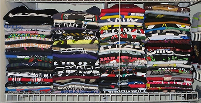 インタビュー］3000枚以上を収集 バンドTシャツしか着ない男