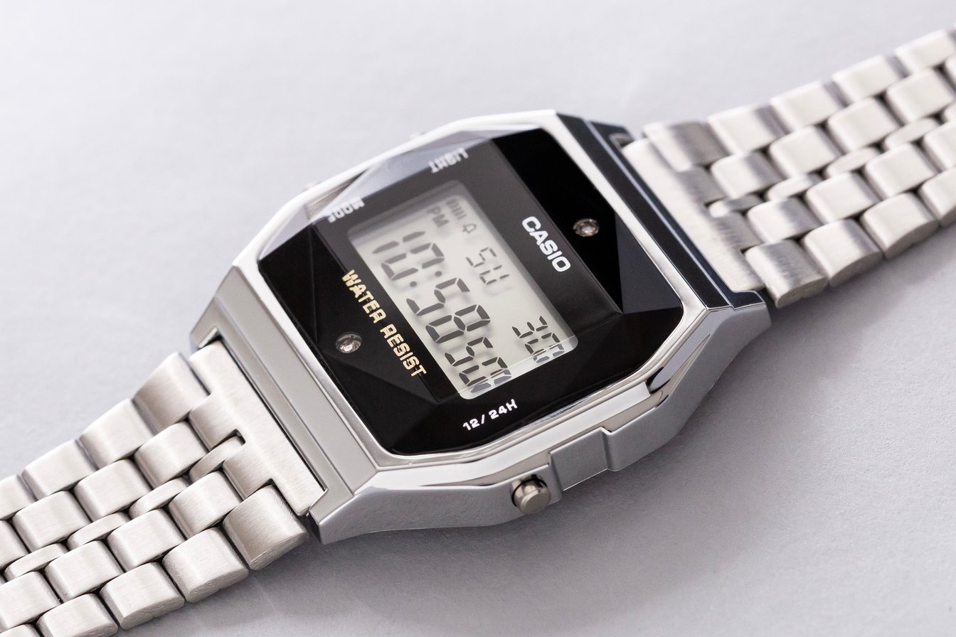 チープ　CASIO ダイヤ 気にナル・その3】まさかのダイヤモンド付き「チープカシオ」が登場
