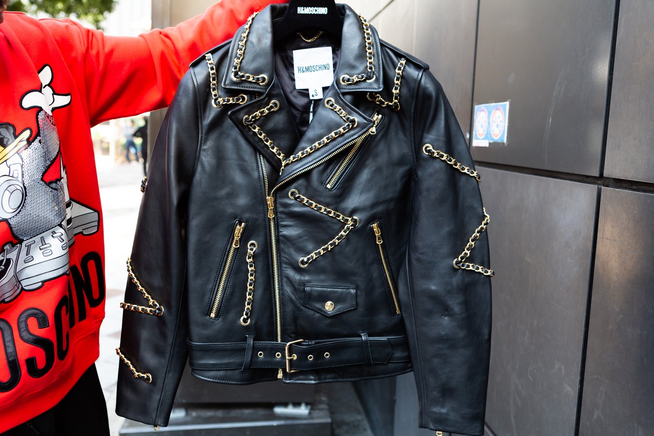 今日の1番さん：MOSCHINO [tv] H&M編』コラボアイテム発売日に18万円で