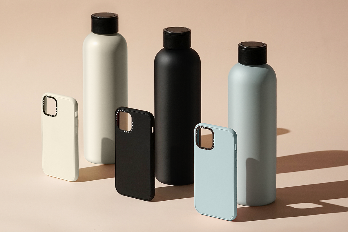 「CASETiFY」のウォーターボトル