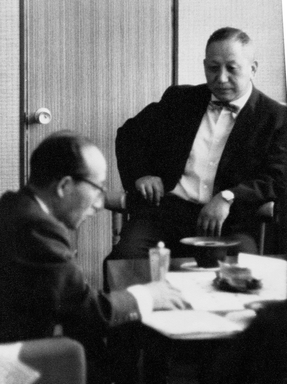 米富繊維の歴史を示す参考画像