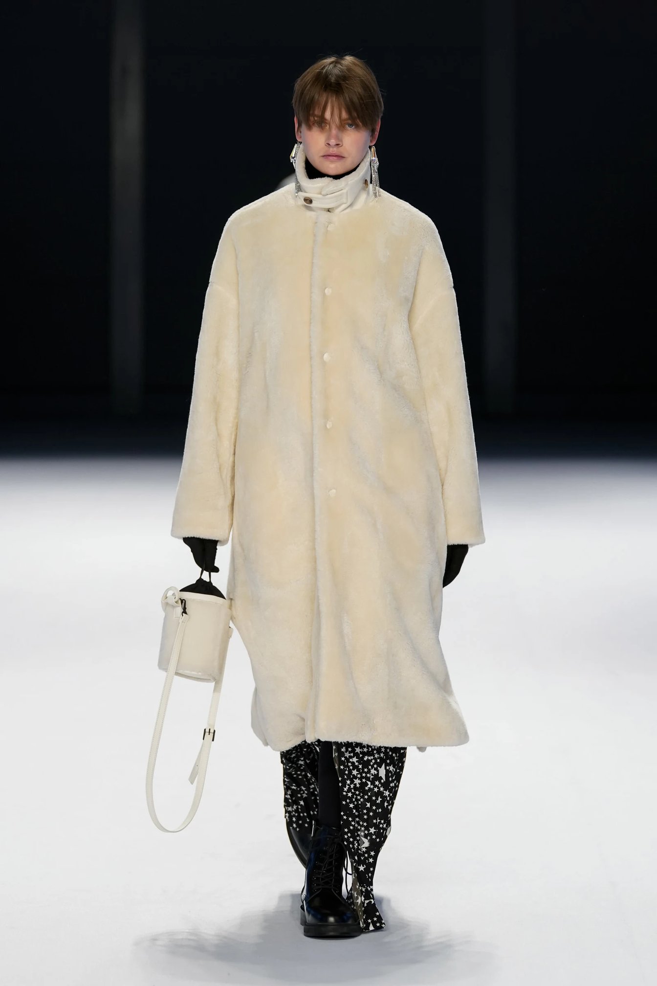 ザ?リラクス 2021年秋冬コレクション