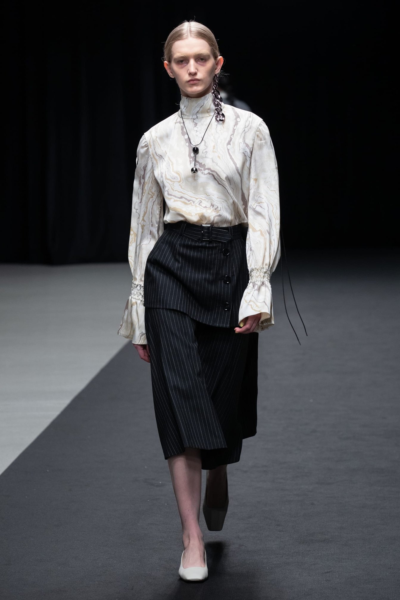 MIKAGE SHIN 2021年秋冬コレクション