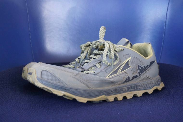 アルトラ トレイルランニングシューズ