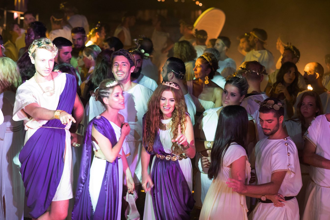 グリード ファストファッション帝国の真実 おすすめ映画 6月公開 トップショップ アルカディアグループ 実話