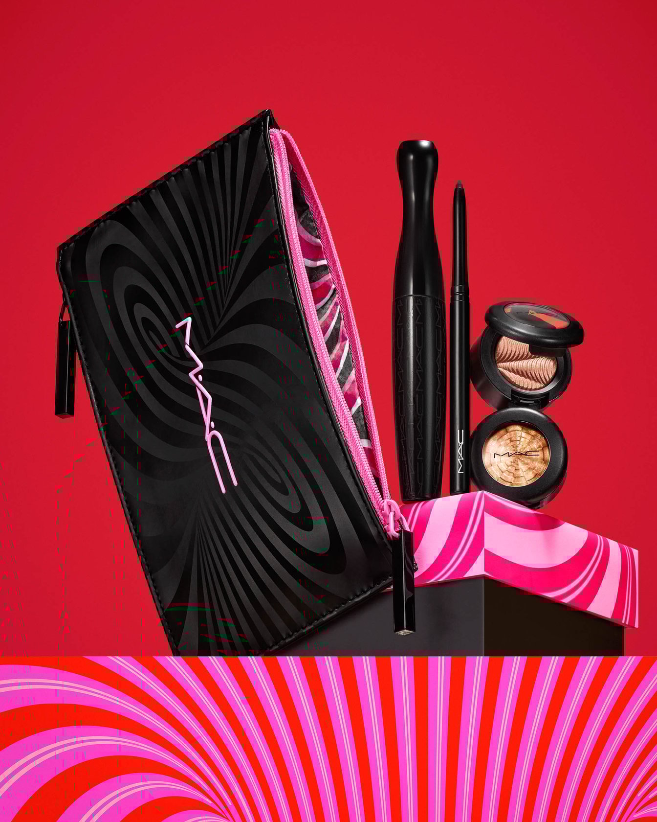 M.A.C クリスマスコフレ2021 クリスマスコフレ2022】〝M·A·C〟の名品から限定カラーまで揃っ