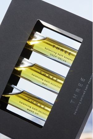 「THREE ホームフレグランス オプティマイズド キット」