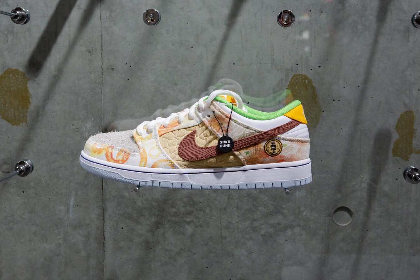 ナイキ　ダンク　旧正月