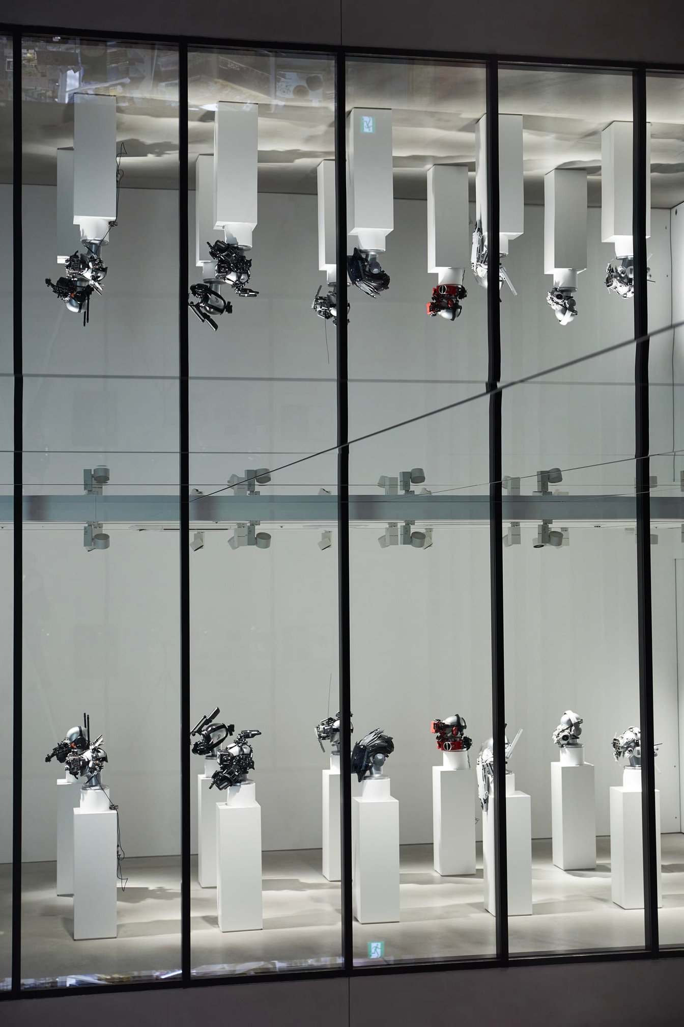 ikeuchi hiroto　池内啓人　バレンシアガ　ヘッドピース　マスク　オタク