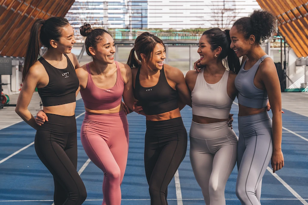 LÝFT　ポップアップ