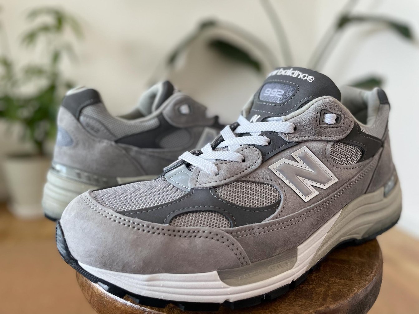 ニューバランス 992 100周年